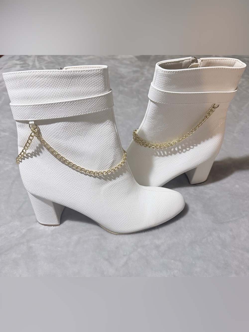 White Textured Ankle Booties with Gold Chain Accent fits size 9
